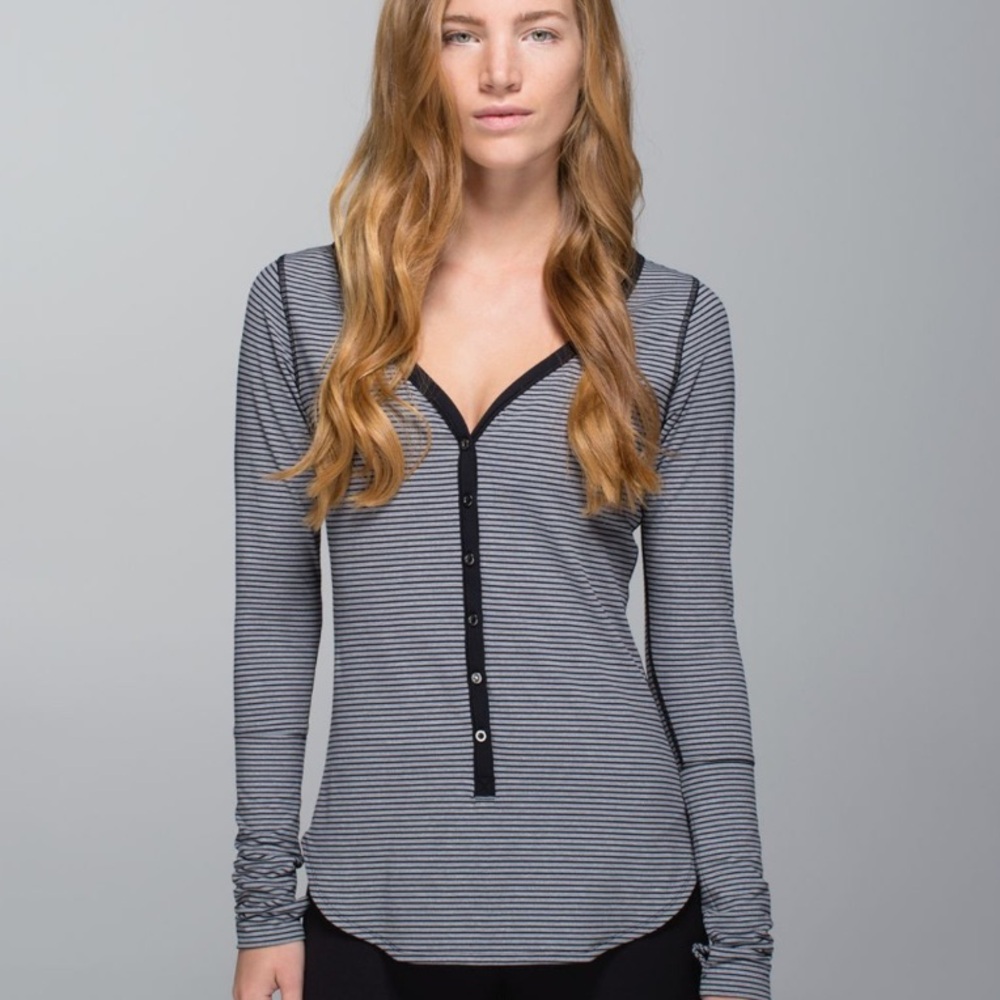 Lululemon Awesoma Henley long sleeve shirt